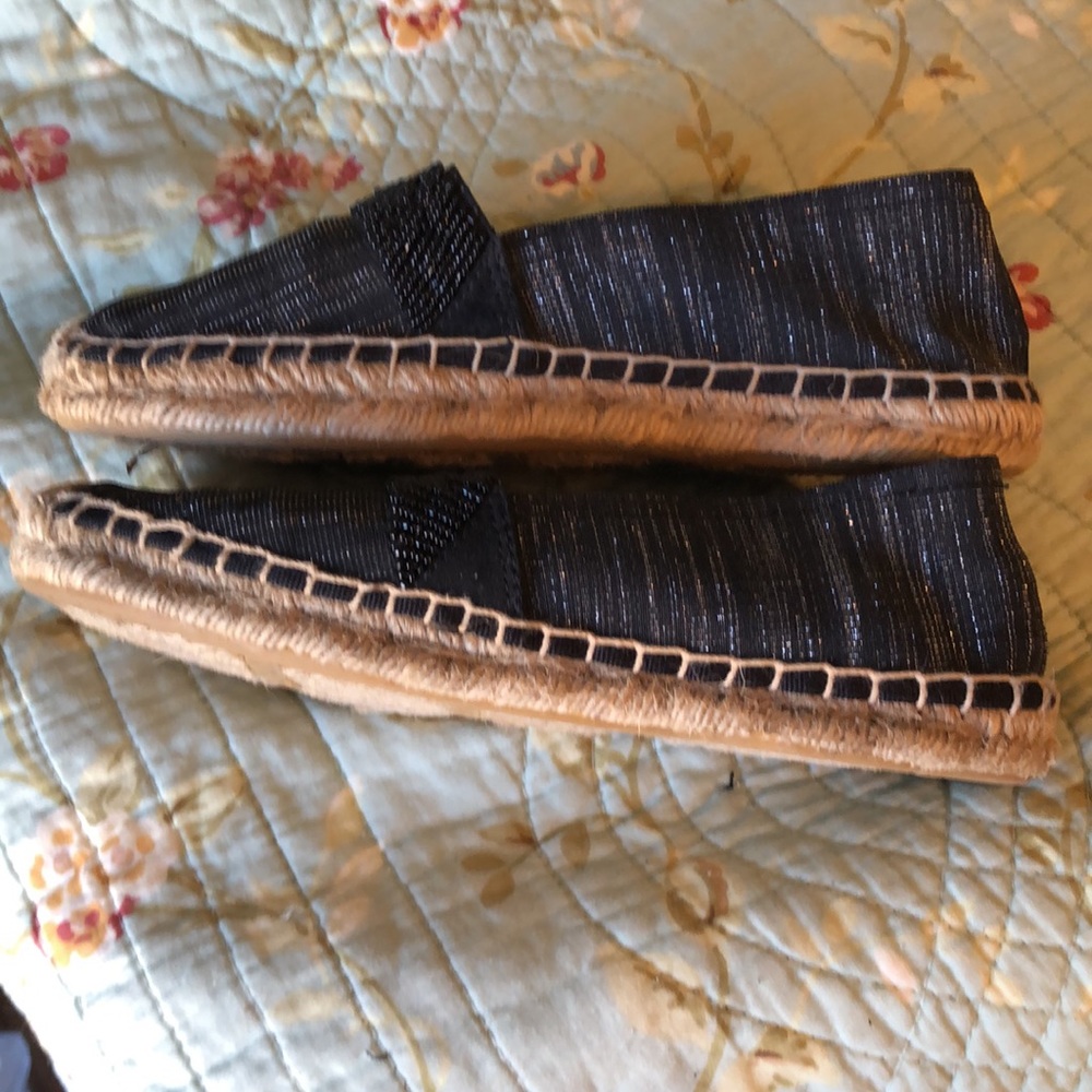 Dana Buchanan black slip on with jute soles - Picture 2 of 6